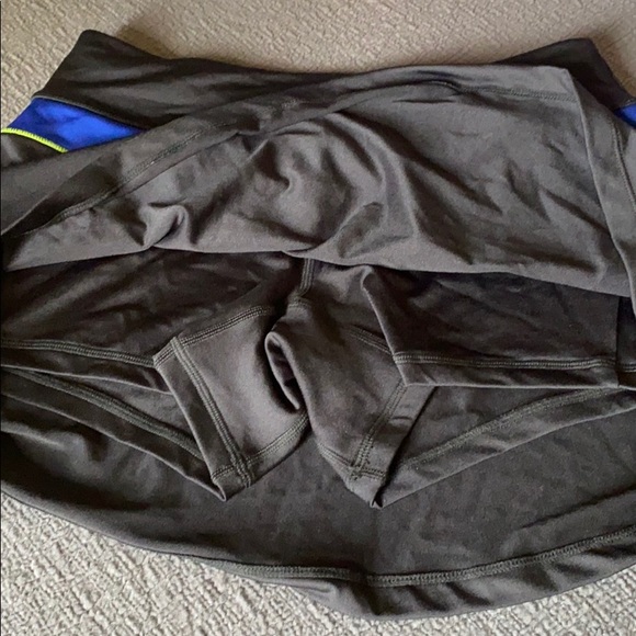 Fila color blocked skort - Picture 4 of 4